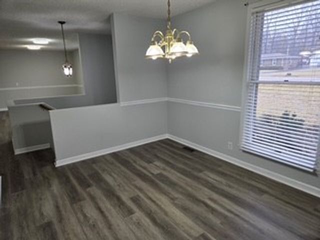 1501 Hillwood Cir, Lafayette, TN 37083