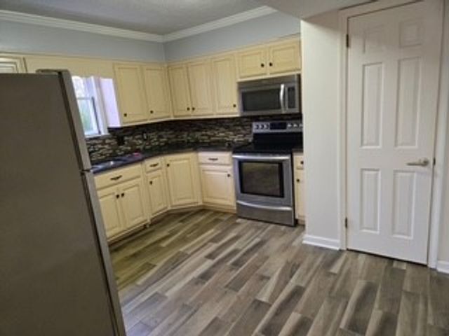 1501 Hillwood Cir, Lafayette, TN 37083