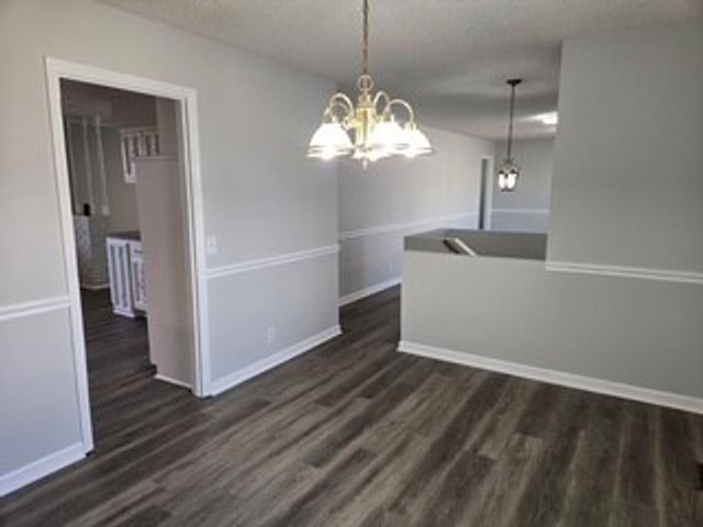 1501 Hillwood Cir, Lafayette, TN 37083