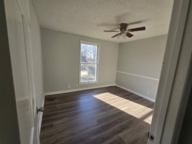 1501 Hillwood Cir, Lafayette, TN 37083