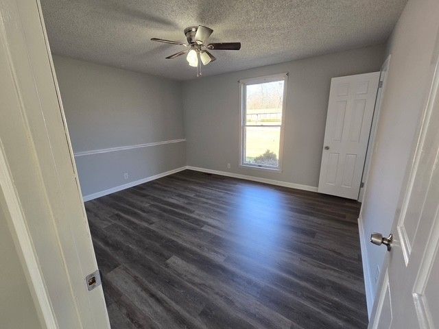 1501 Hillwood Cir, Lafayette, TN 37083