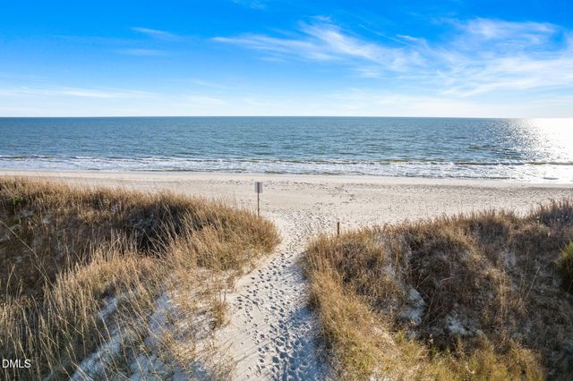 122 NE 37th Street, Oak Island, NC 28465