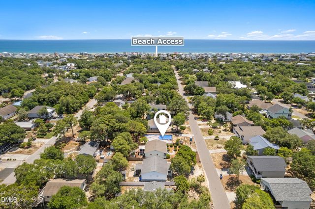 122 NE 37th Street, Oak Island, NC 28465