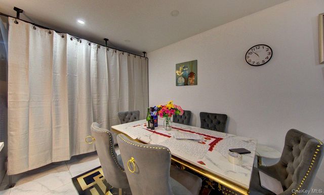 114-48 200th Street, Saint Albans, NY 11412