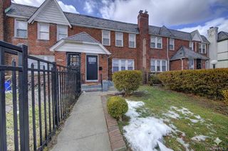 114-48 200th Street, Saint Albans, NY 11412