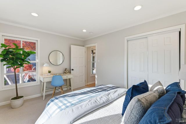 16 Edna Ct, Kentfield, CA 94904