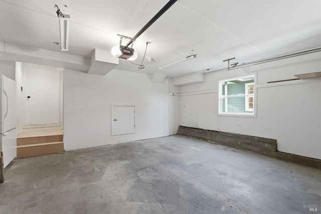 16 Edna Ct, Kentfield, CA 94904