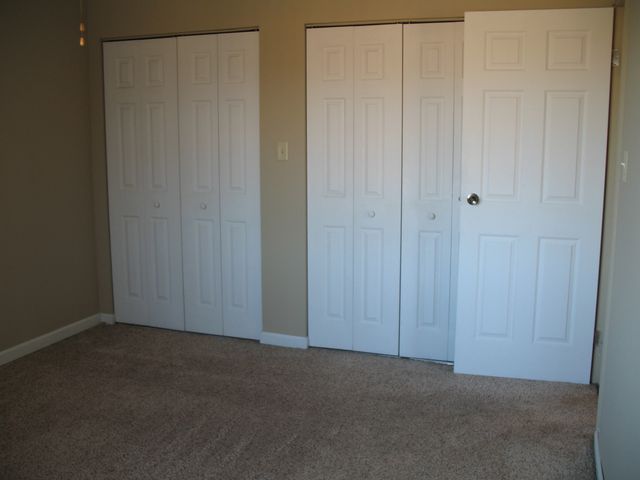 709 W 65TH Street 5, Westmont, IL 60559