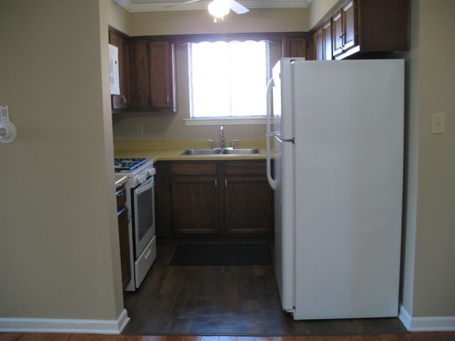 709 W 65TH Street 5, Westmont, IL 60559