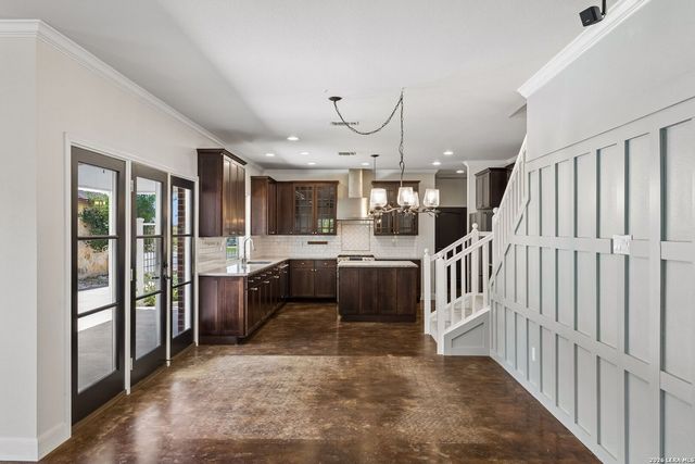 2273 Gruene Lake Dr, New Braunfels, TX 78130