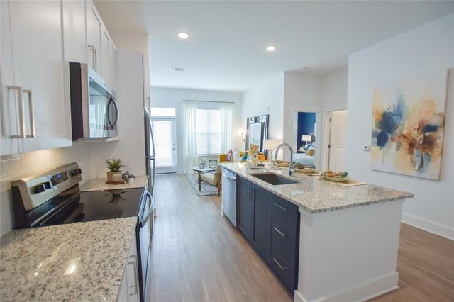 2620 Mall of GA Boulevard C1, Buford, GA 30519