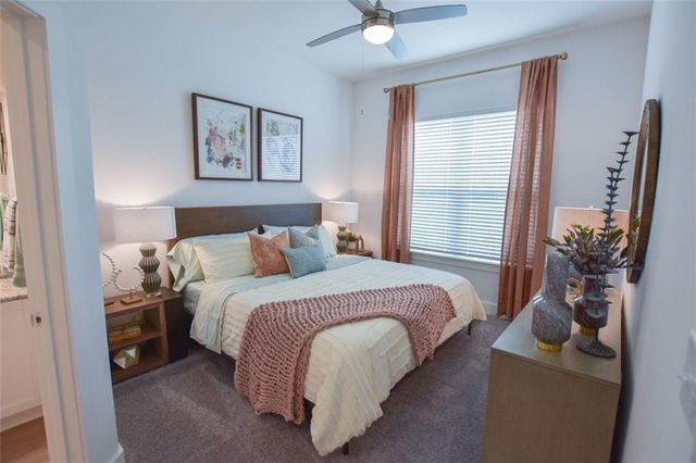 2620 Mall of GA Boulevard C1, Buford, GA 30519