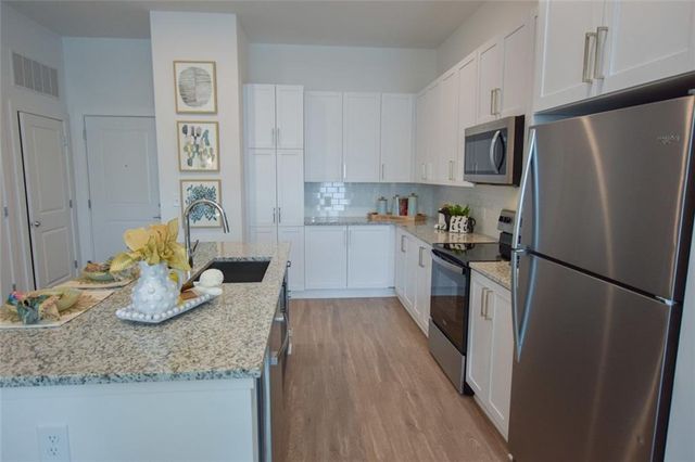 2620 Mall of GA Boulevard C1, Buford, GA 30519