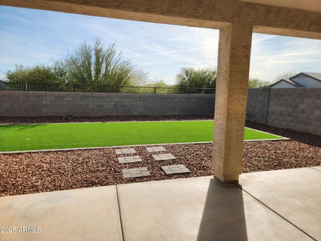 13431 W Range Mule Drive, Peoria, AZ 85383