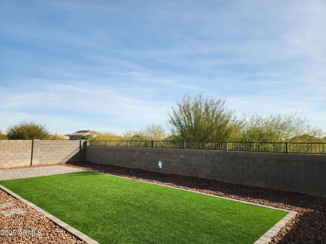 13431 W Range Mule Drive, Peoria, AZ 85383