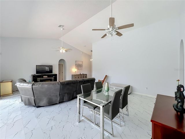 909 GROVESMERE LOOP, Ocoee, FL 34761