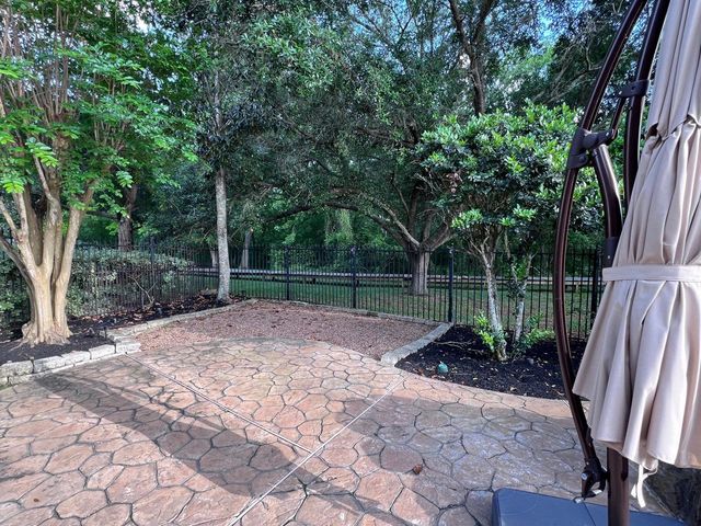 4519 Castlewood Street, Sugar Land, TX 77479