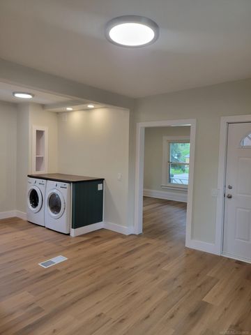 821 Fletcher Street, Owosso, MI 48867