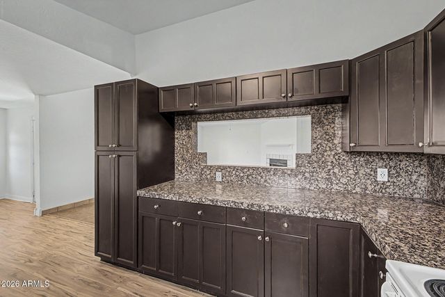 3821 E DELTA Avenue, Mesa, AZ 85206