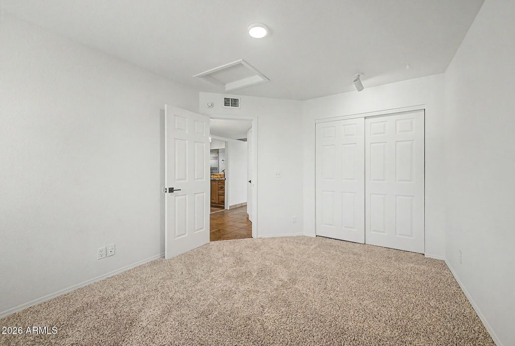 Image 29 of property listing at 3821 E DELTA Avenue, Mesa, AZ 85206