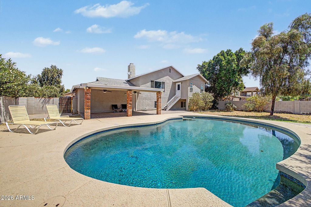 Image 34 of property listing at 3821 E DELTA Avenue, Mesa, AZ 85206