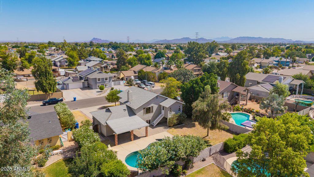 Image 38 of property listing at 3821 E DELTA Avenue, Mesa, AZ 85206