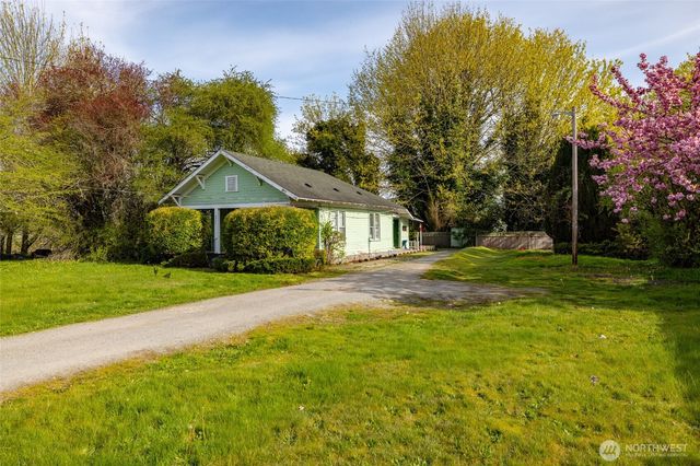 6921 211th Place NE, Arlington, WA 98223