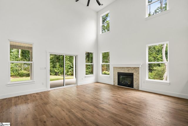 5 Chickamauga Lane, Simpsonville, SC 29681