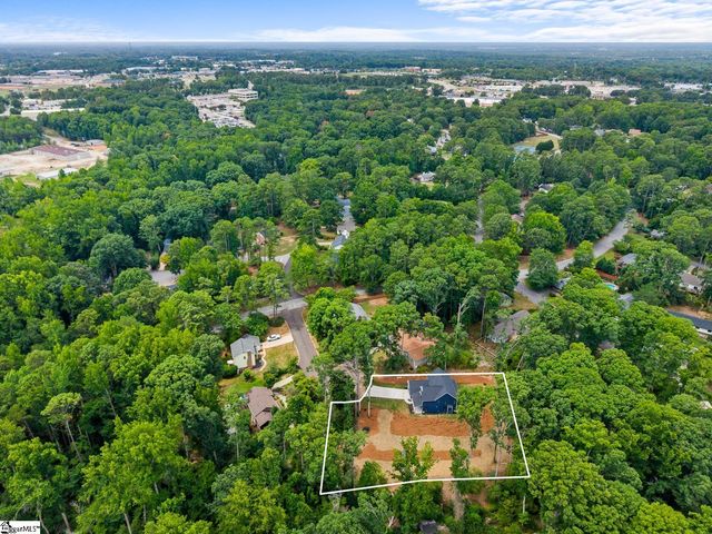 5 Chickamauga Lane, Simpsonville, SC 29681