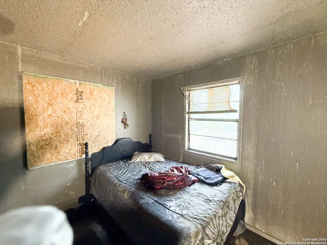 102 Fridell, San Antonio, TX 78237