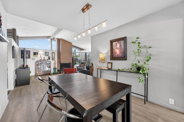 5412 Wildflower Cir, Carmichael, CA 95608