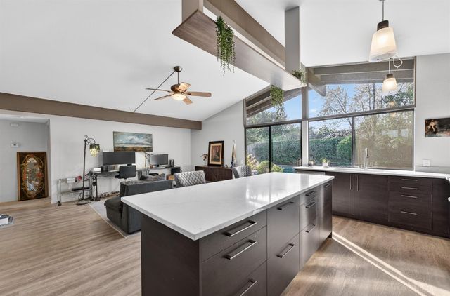 5412 Wildflower Cir, Carmichael, CA 95608