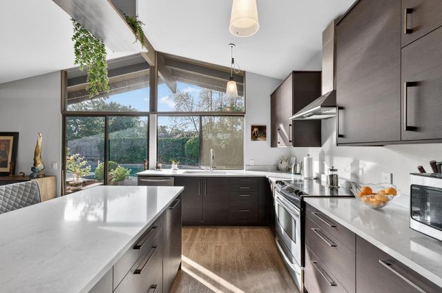 5412 Wildflower Cir, Carmichael, CA 95608