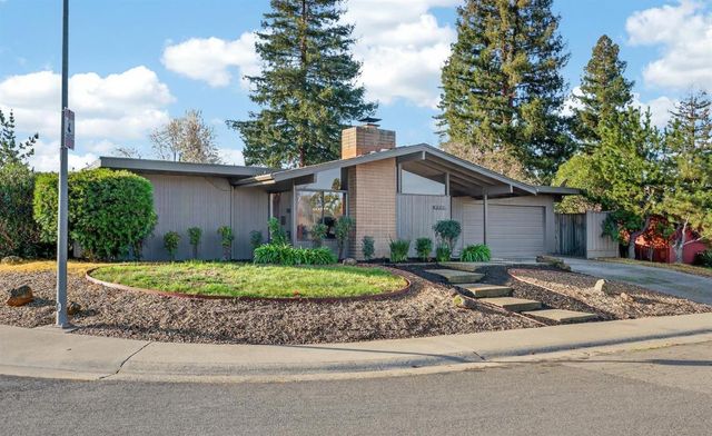 5412 Wildflower Cir, Carmichael, CA 95608