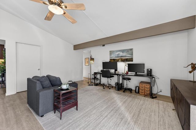 5412 Wildflower Cir, Carmichael, CA 95608