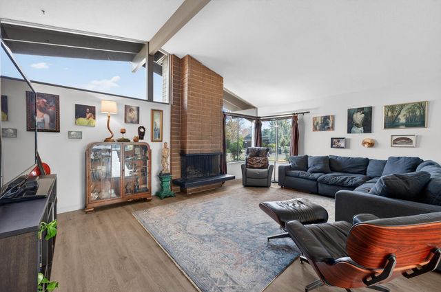 5412 Wildflower Cir, Carmichael, CA 95608