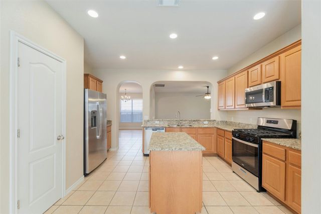 3720 Pine Needle CIR, Round Rock, TX 78681