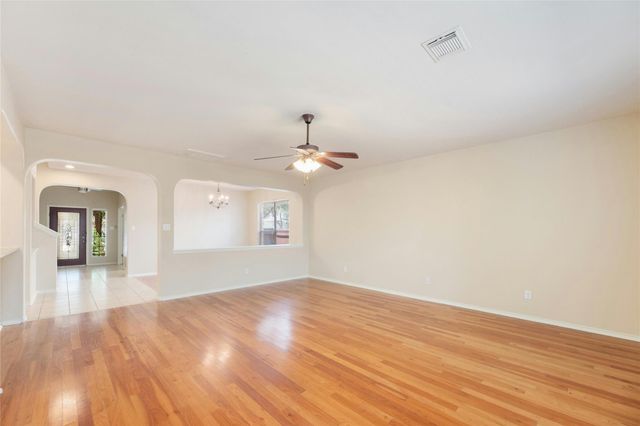 3720 Pine Needle CIR, Round Rock, TX 78681