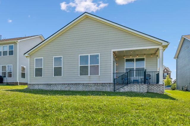 1054 Ewell Farms Circle, Spring Hill, TN 37174
