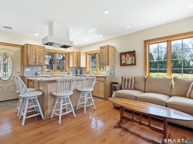 152 Whitehall Avenue, Stonington, CT 06355