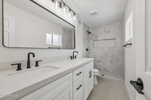 824 W MALIBU Drive, Tempe, AZ 85282