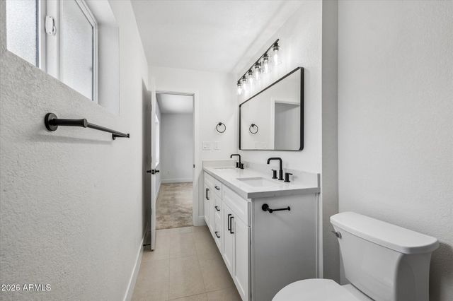 824 W MALIBU Drive, Tempe, AZ 85282