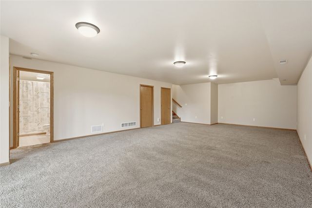 2312 Belmont Drive, Coralville, IA 52241