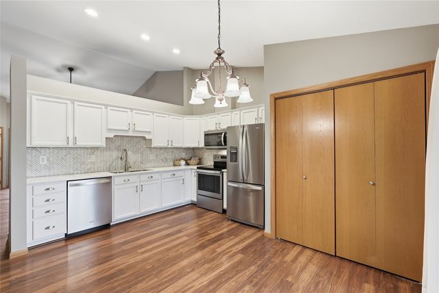 2312 Belmont Drive, Coralville, IA 52241