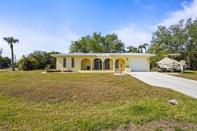 18399 BURKHOLDER CIRCLE, Port Charlotte, FL 33948