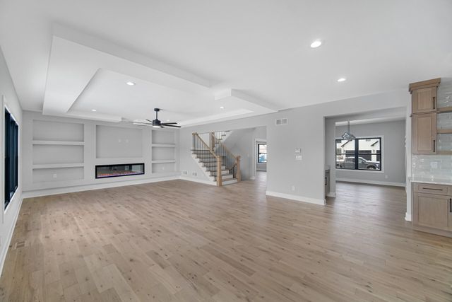 9467 Tall Grass Trail, St. John, IN 46373