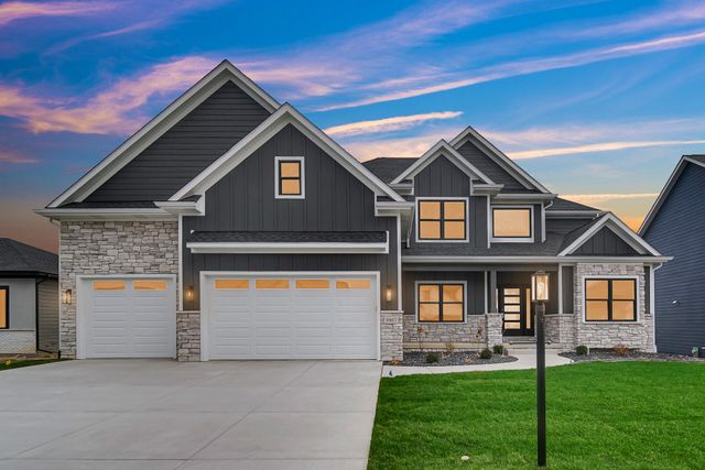 9467 Tall Grass Trail, St. John, IN 46373