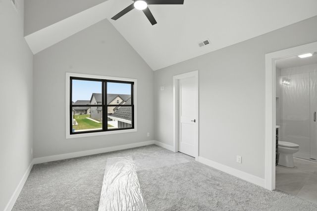 9467 Tall Grass Trail, St. John, IN 46373