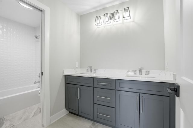 9467 Tall Grass Trail, St. John, IN 46373