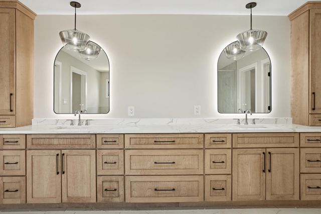 9467 Tall Grass Trail, St. John, IN 46373